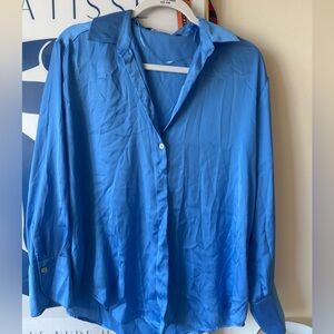 Zara Women's Blue Button Down Shirt